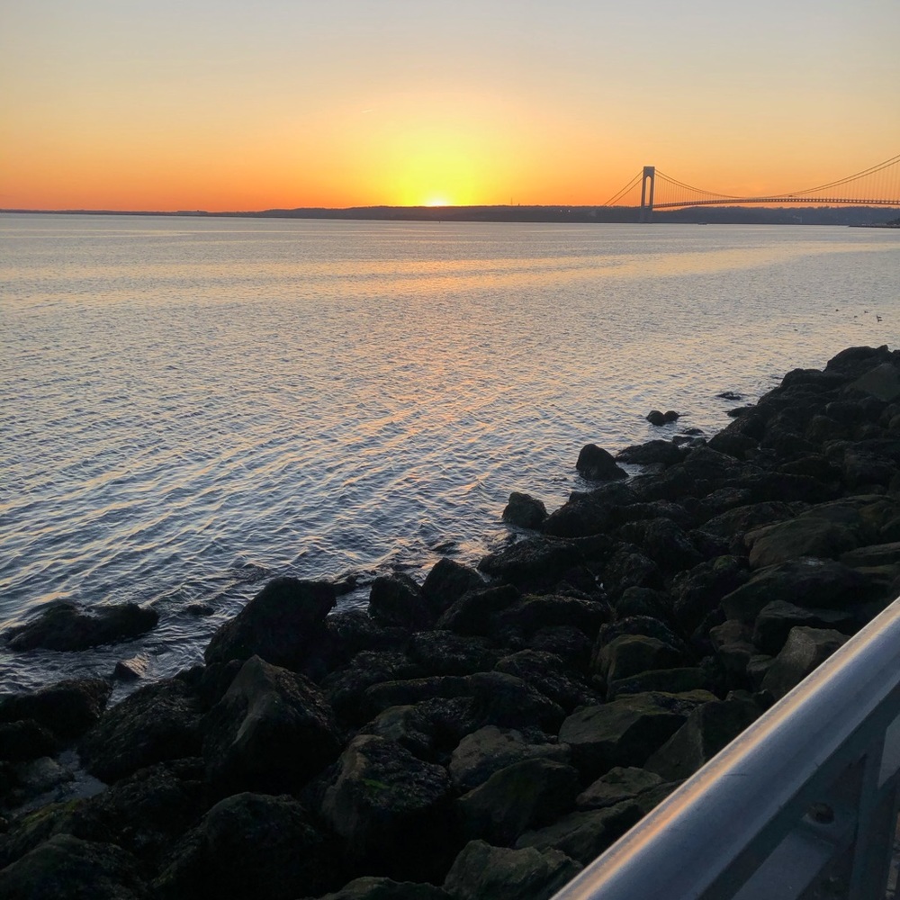 Meet your Posher, Gayil